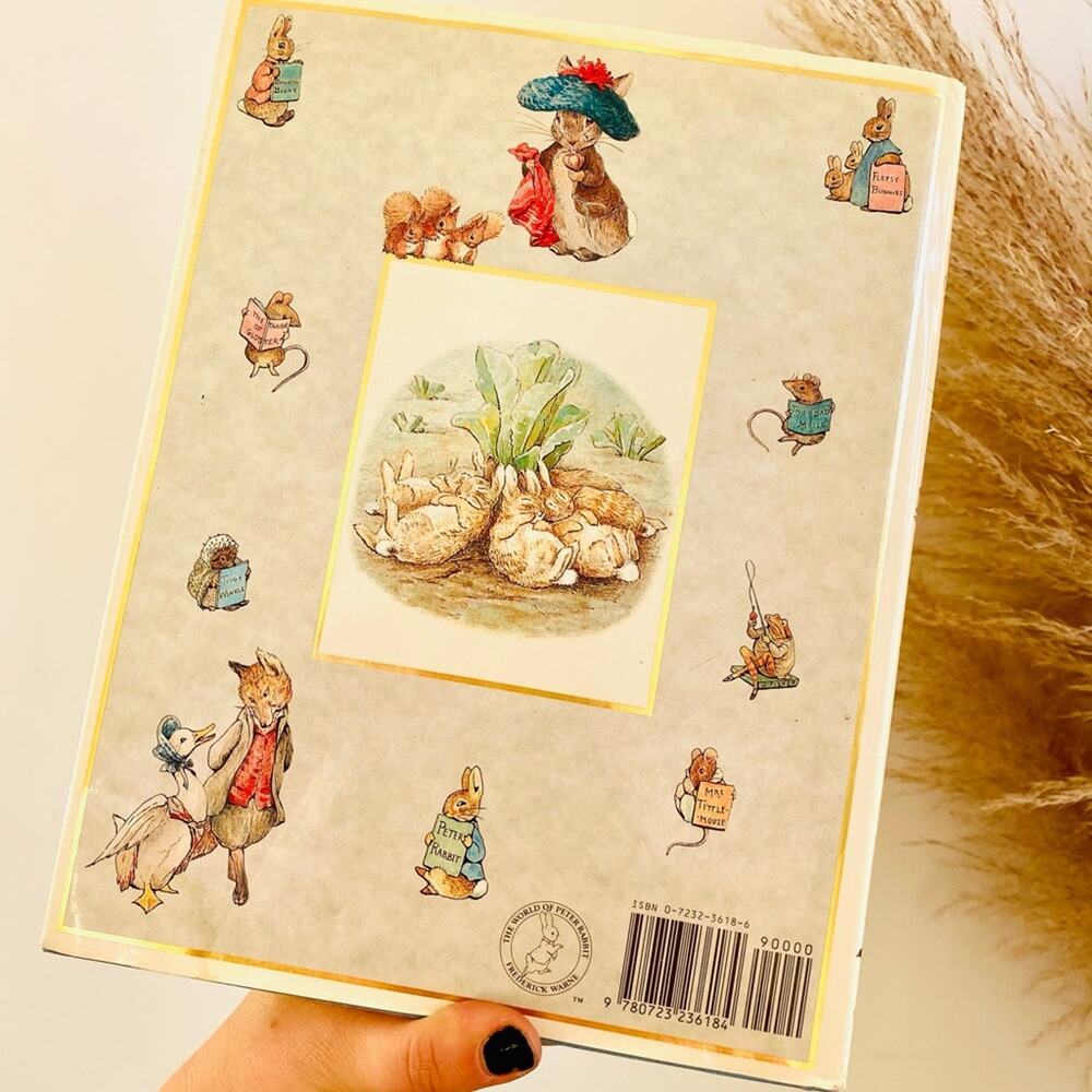VINTAGE The Complete Tales Of Beatrix Potter Hardcover Illustrated Book 90s Y2K - Picture 2 of 4